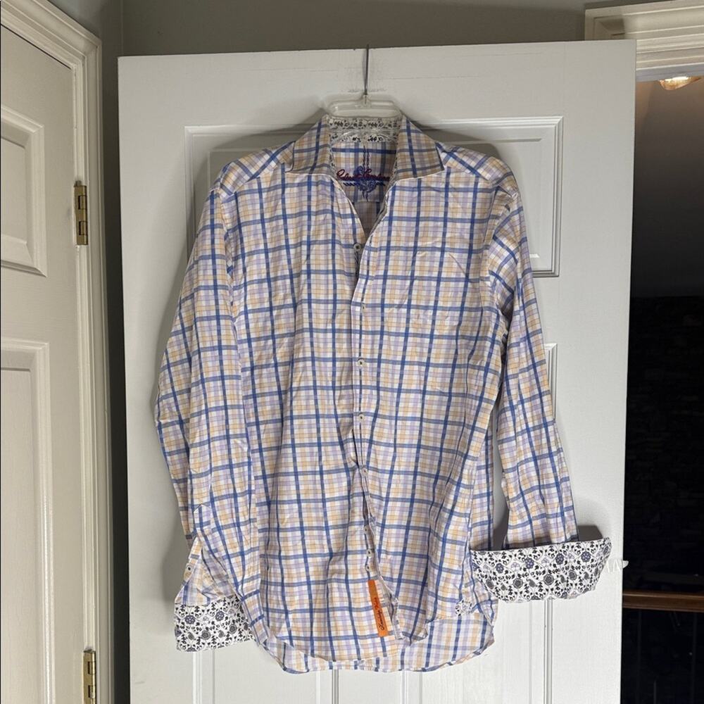 Robert Graham White and Blue Checkered Shirt. Medium